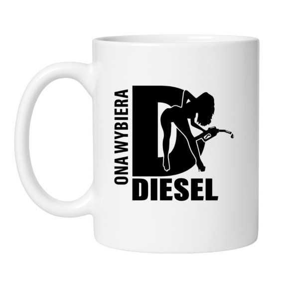 Kubek motoryzacyjny z dwuznaczną grafiką i napisem ONA WYBIERA DIESEL