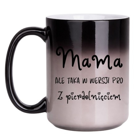 Kubek „Mama w wersji pro” – prezent z pazurem