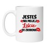 Biały kubek z napisem Jesteś na mojej liście do zrobienia i czerwonymi ustami