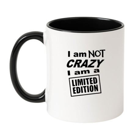 Kubek biało-czarny 330 ml z nadrukiem „I am not crazy, I am a limited edition”.