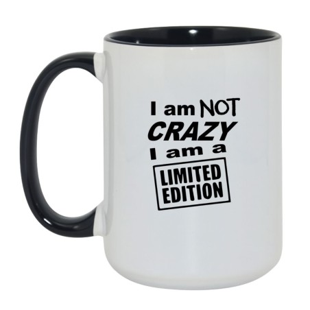 Kubek biało-czarny 450 ml z nadrukiem „I am not crazy, I am a limited edition”.