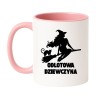 Kubek biało-różowy 330 ml z nadrukiem wiedźmy i kota – zabawny kubek dla dziewczyny, idealny do herbaty.