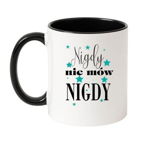 Kubek biało-czarny 330 ml z motywacyjnym wzorem gwiazd – sprawdź bestseller